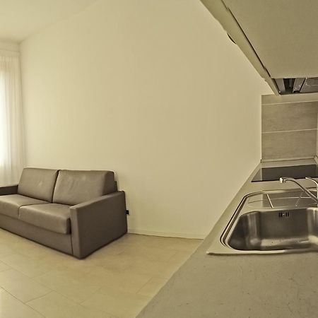 Campione Ora Apartments By Gardadomusmea カンピョーネ・デル・ガルダ エクステリア 写真