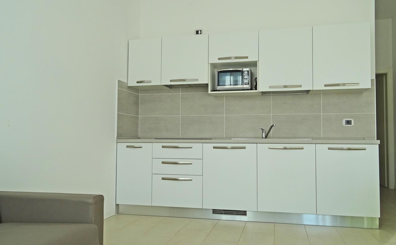 Campione Ora Apartments By Gardadomusmea カンピョーネ・デル・ガルダ エクステリア 写真